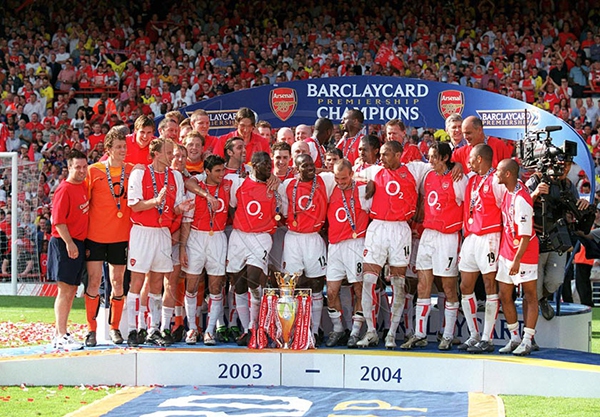 MU hiện tại còn “khủng” hơn cả “Arsenal bất bại” năm 2004